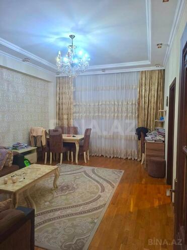 Продаётся 3-комн. новостройка 71 м², м. Кара Караев, photo 1 from 15