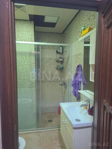 Продаётся 3-комн. новостройка 71 м², м. Кара Караев, photo 12 from 15