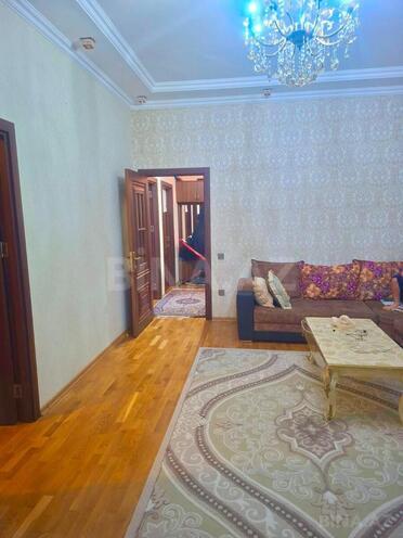 Продаётся 3-комн. новостройка 71 м², м. Кара Караев, photo 5 from 15