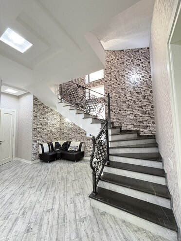 Продаётся 5-комн. дом/дача 350 м², photo 16 from 28