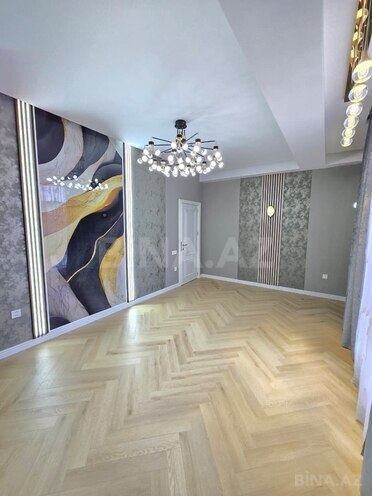 Продаётся 2-комн. новостройка 77 м², м. Кара Караев, photo 3 from 12