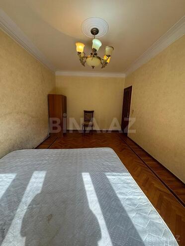 Сдаётся 3-комн. вторичка 90 м², м. Иншаатчылар, photo 6 from 26