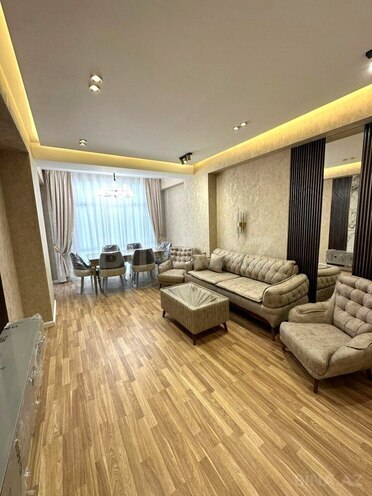 Продаётся 2-комн. новостройка 71 м², пос. 7-ой мкр, photo 1 from 13