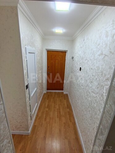 Продаётся 2-комн. вторичка 43 м², м. Нефтчиляр, photo 8 from 14