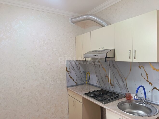 Продаётся 2-комн. вторичка 43 м², м. Нефтчиляр, photo 11 from 14