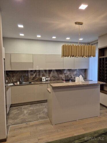 Сдаётся 3-комн. новостройка 120 м², м. Низами, photo 24 from 31