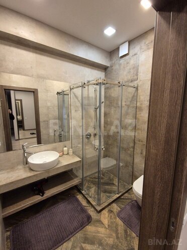 Сдаётся 3-комн. новостройка 120 м², м. Низами, photo 25 from 31