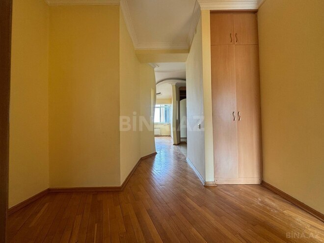 Продаётся 5-комн. новостройка 200 м², м. Низами, photo 12 from 24