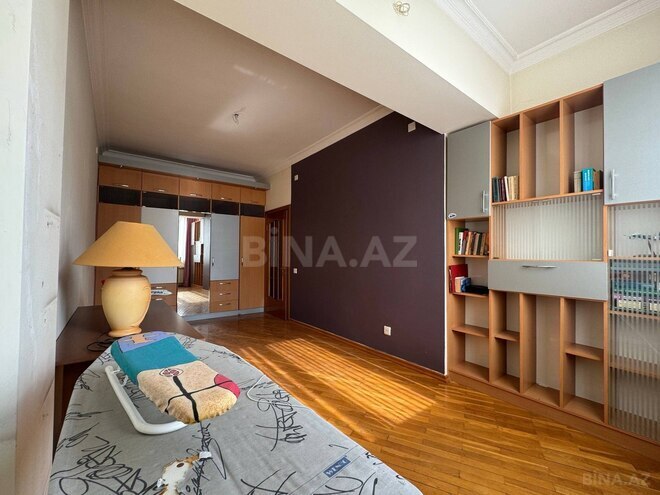 Продаётся 5-комн. новостройка 200 м², м. Низами, photo 11 from 24