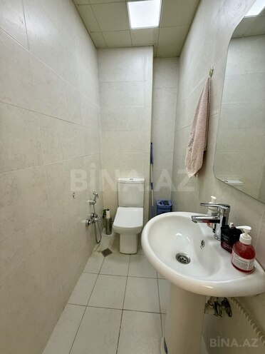 Продаётся 3-комн. новостройка 105 м², м. Кара Караев, photo 16 from 17