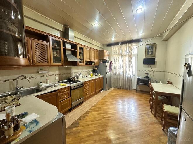 Продаётся 4-комн. новостройка 190 м², м. 8 ноября, photo 10 from 13