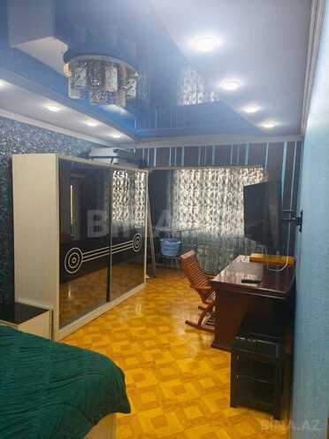 Продаётся 4-комн. вторичка 105 м², пос. Ази Асланова, photo 3 from 12
