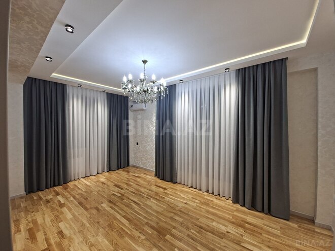 Продаётся 3-комн. новостройка 86 м², м. Кара Караев, photo 1 from 18