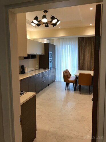 Сдаётся 2-комн. новостройка 84 м², м. 28 мая, photo 11 from 17