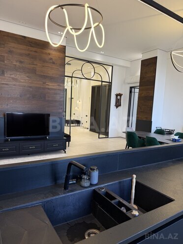 Сдаётся 3-комн. новостройка 150 м², м. Элмляр Академиясы, photo 9 from 32