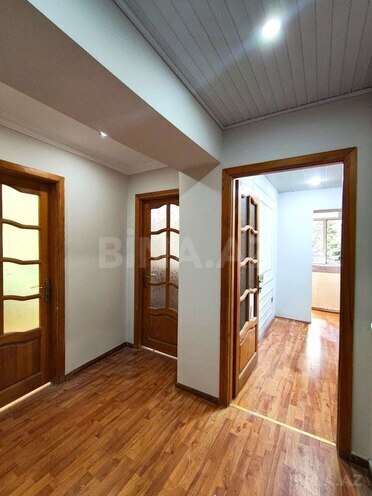 Сдаётся 3-комн. вторичка 80 м², м. Нефтчиляр, photo 16 from 29