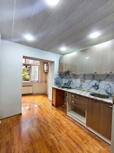 Сдаётся 3-комн. вторичка 80 м², м. Нефтчиляр, photo 10 from 29