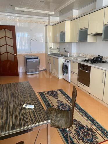 Сдаётся 3-комн. новостройка 140 м², м. Нариман Нариманов, photo 11 from 20