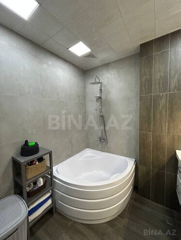 Продаётся 3-комн. новостройка 135 м², м. Кара Караев, photo 23 from 26
