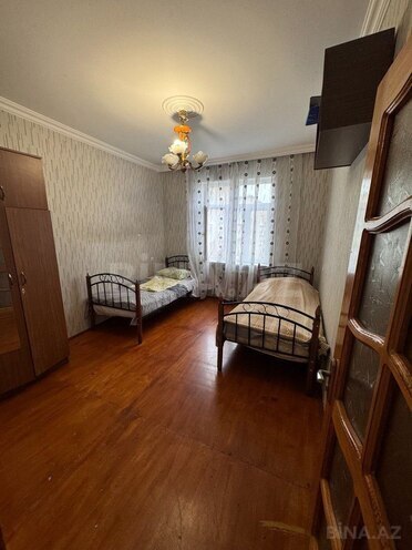 Продаётся 3-комн. вторичка 80 м², м. Ази Асланов, photo 4 from 8