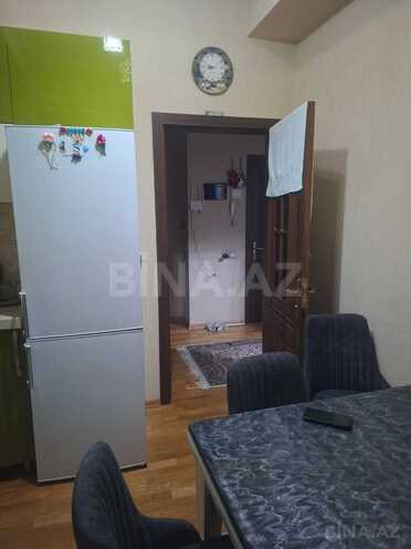 Продаётся 3-комн. новостройка 70 м², м. Кара Караев, photo 1 from 16