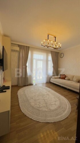 Продаётся 3-комн. вторичка 70 м², м. Ичеришехер, photo 3 from 19