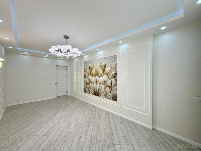 Продаётся 3-комн. вторичка 95 м², м. Нефтчиляр, photo 8 from 24