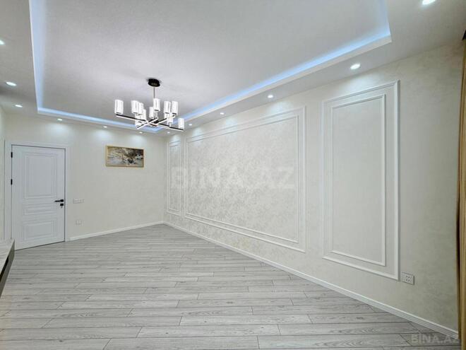 Продаётся 3-комн. вторичка 95 м², м. Нефтчиляр, photo 4 from 24