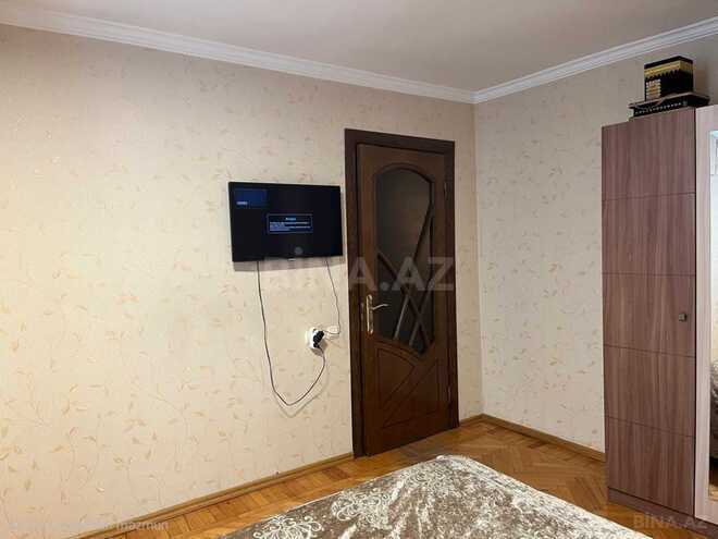 Продаётся 3-комн. вторичка 70 м², м. Иншаатчылар, photo 4 from 17