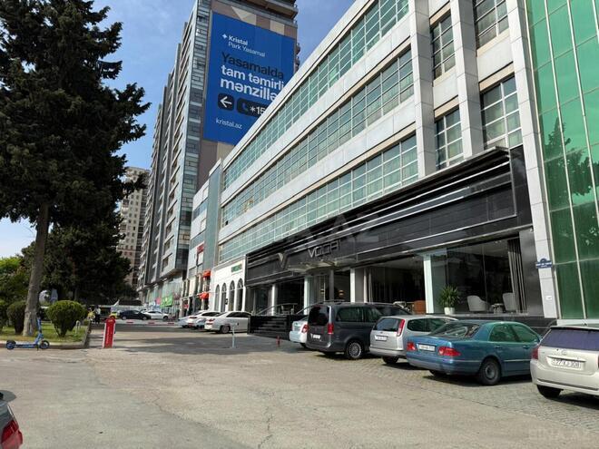 Сдаётся 6-комн. офис 255 м², м. Элмляр Академиясы, photo 19 from 20