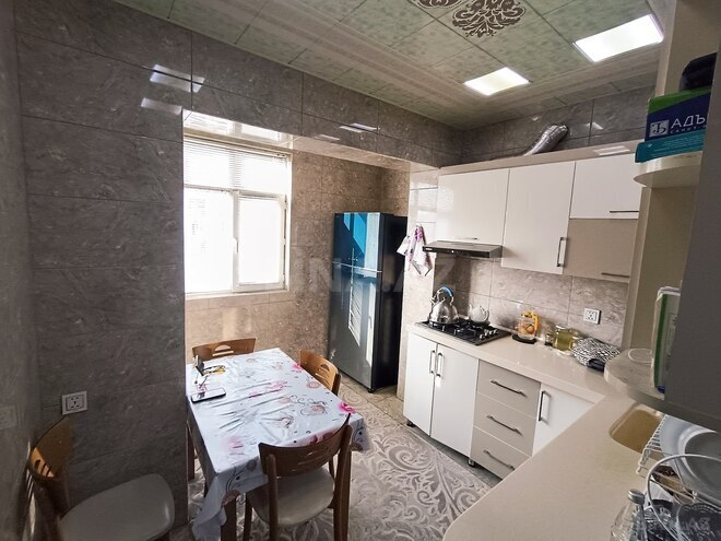 Satılır 5 otaqlı köhnə tikili 125 m², 8-ci mikrorayon q., photo 16 from 26