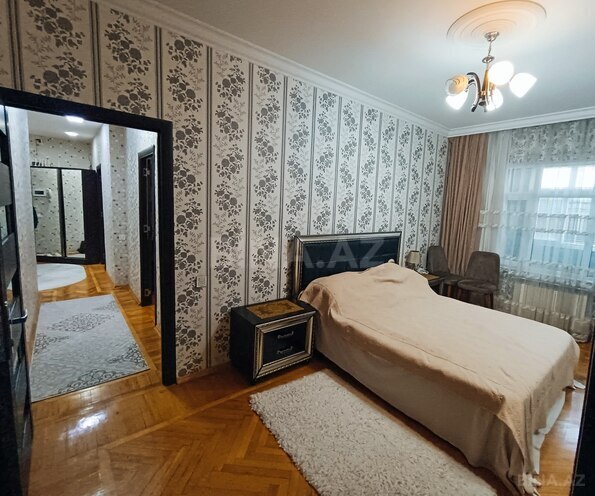 Satılır 5 otaqlı köhnə tikili 125 m², 8-ci mikrorayon q., photo 6 from 26