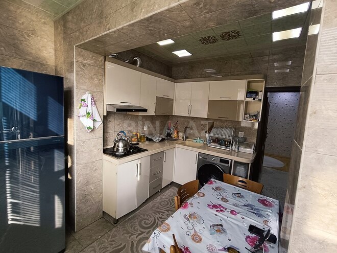 Satılır 5 otaqlı köhnə tikili 125 m², 8-ci mikrorayon q., photo 18 from 26