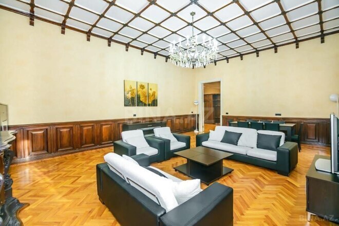Сдаётся 3-комн. вторичка 140 м², м. Ичеришехер, photo 6 from 20