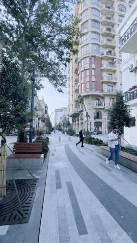 Сдаётся 3-комн. вторичка 140 м², м. Ичеришехер, photo 5 from 20