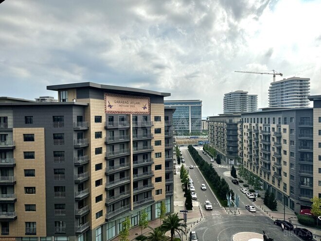 Satılır 6 otaqlı yeni tikili 246 m², Ağ şəhər q., photo 1 from 14