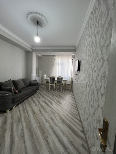 İcarəyə verilir 2 otaqlı yeni tikili 65 m², 28 May m., photo 1 from 11