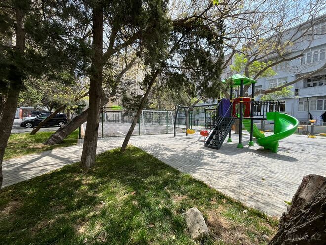 Satılır 1 otaqlı köhnə tikili 35 m², 28 May m., photo 20 from 23