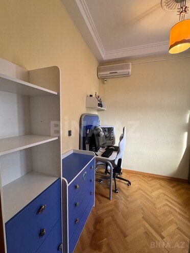 Satılır 3 otaqlı köhnə tikili 47 m², Səbail r., photo 10 from 15