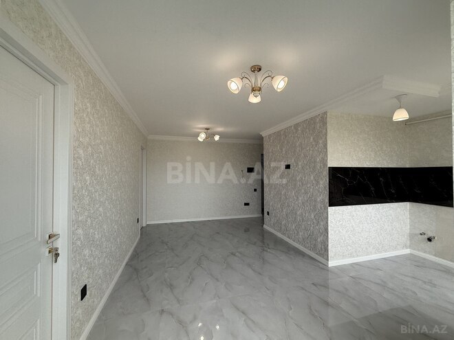 Продаётся 3-комн. вторичка 50 м², м. Элмляр Академиясы, photo 6 from 12
