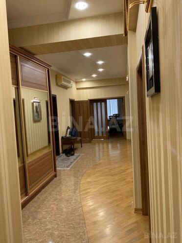 Сдаётся 4-комн. новостройка 170 м², м. Низами, photo 17 from 19