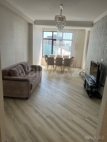 Сдаётся 3-комн. новостройка 110 м², м. Нариман Нариманов, photo 3 from 12