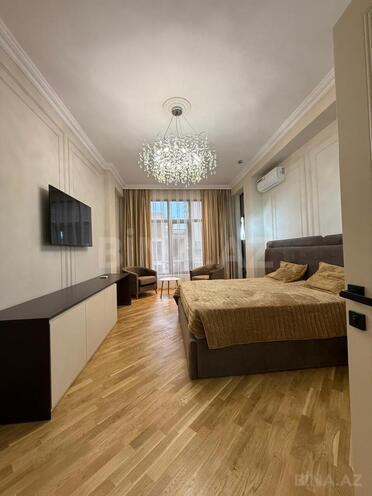 Сдаётся 3-комн. новостройка 135 м², м. 28 мая, photo 8 from 19