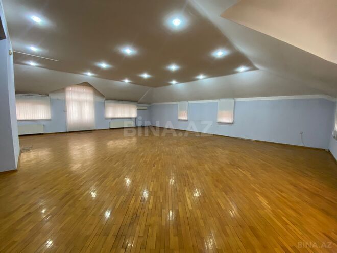 İcarəyə verilir 10 otaqlı həyət evi/bağ evi 650 m², Gənclik m., photo 5 from 25