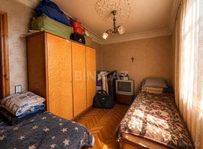 Продаётся 2-комн. вторичка 52 м², м. Гянджлик, photo 5 from 6