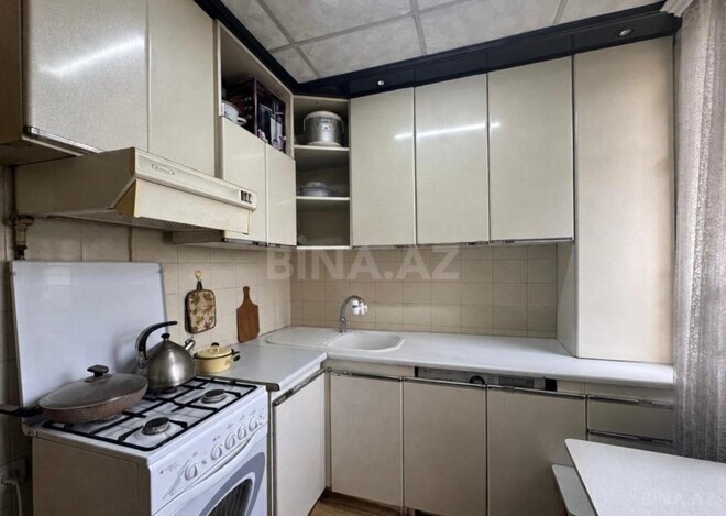 Продаётся 2-комн. вторичка 52 м², м. Гянджлик, photo 4 from 6