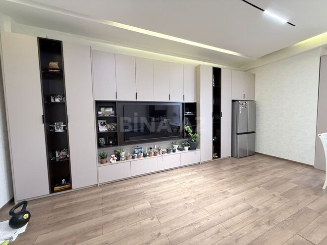 İcarəyə verilir 4 otaqlı yeni tikili 175 m², 28 May m., photo 7 from 32