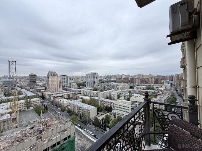 İcarəyə verilir 4 otaqlı yeni tikili 175 m², 28 May m., photo 29 from 32