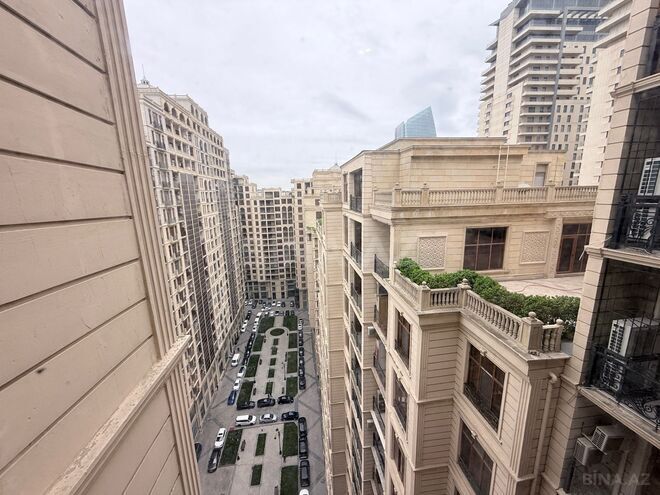 İcarəyə verilir 4 otaqlı yeni tikili 175 m², 28 May m., photo 28 from 32