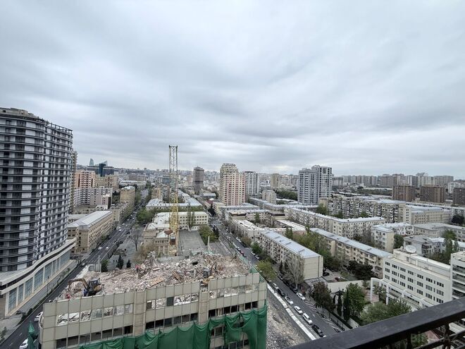 İcarəyə verilir 4 otaqlı yeni tikili 175 m², 28 May m., photo 27 from 32
